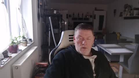 deinprinz2312 online show from 01/26/25, 07:32