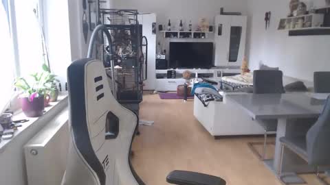 deinprinz2312 online show from 03/12/25, 10:48