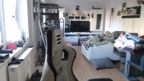 Snapshot of deinprinz2312 chatting on 04/02/26, 06:44 deinprinz2312 online show from 04/02/26, 06:44