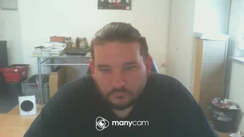 Snapshot of deinspielzeug87 chatting on 03/04/25, 10:46 deinspielzeug87 online show from 03/04/25, 10:46