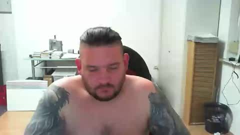 Snapshot of deinspielzeug87 chatting on 12/18/25, 09:26 deinspielzeug87 online show from 12/18/25, 09:26