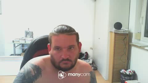 Snapshot of deinspielzeug87 chatting on 06/13/26, 06:28 deinspielzeug87 online show from 06/13/26, 06:28
