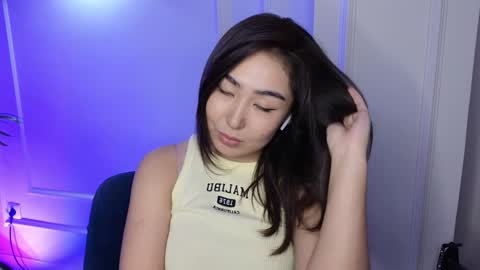 sexy bimbo little kitty asian misstress quen princes sexy girl you can just call me pleasure online show from 12/17/24, 09:39