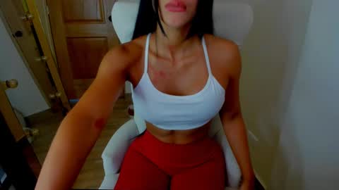 deisymadrid online show from 01/14/25, 06:49