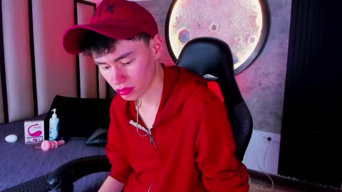 Snapshot of deivid_oficial20 chatting on 11/06/25, 08:10 Deivid online show from 11/06/25, 08:10