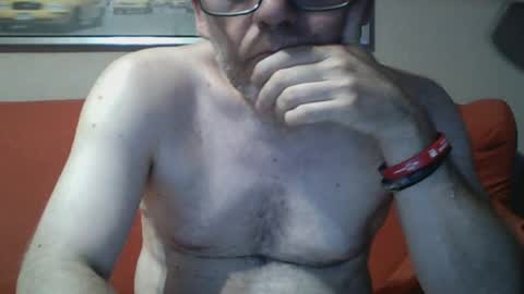 Snapshot of deividbowser chatting on 07/21/26, 12:24 deividbowser online show from 07/21/26, 12:24