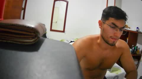 deividellobo online show from 12/31/24, 04:27