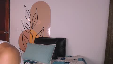  DEIVY  online show from 03/04/25, 03:11