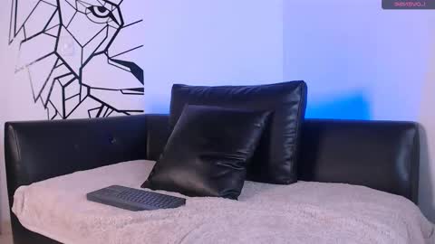  DEIVY  online show from 09/18/25, 02:02