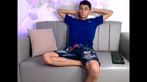 Snapshot of deivy_skinny chatting on 09/14/25, 01:10 Deiby online show from 09/14/25, 01:10