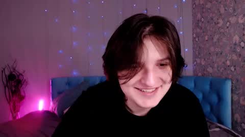 Snapshot of delalex chatting on 03/21/26, 09:40 Alex online show from 03/21/26, 09:40