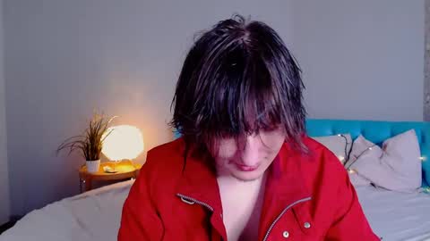 Snapshot of delalex chatting on 04/11/26, 10:03 Alex online show from 04/11/26, 10:03