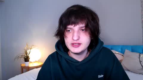 Snapshot of delalex chatting on 04/17/26, 07:06 Alex online show from 04/17/26, 07:06