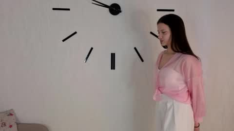 Leia online show from 05/25/26, 04:40