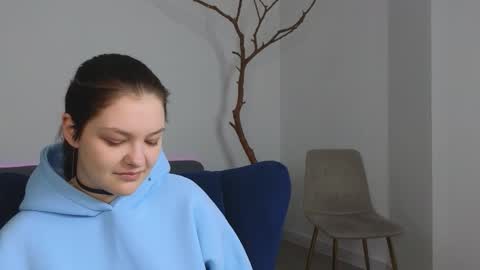 Snapshot of deliaeffy chatting on 03/24/26, 12:54 deliaeffy online show from 03/24/26, 12:54