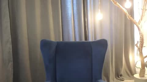 Snapshot of deliaeffy chatting on 04/18/26, 02:32 deliaeffy online show from 04/18/26, 02:32