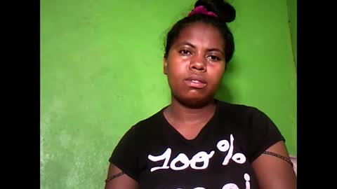 Snapshot of deliah712909 chatting on 02/25/25, 12:03 deliah712909 online show from 02/25/25, 12:03