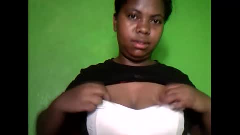 Snapshot of deliah712909 chatting on 03/09/25, 03:22 deliah712909 online show from 03/09/25, 03:22