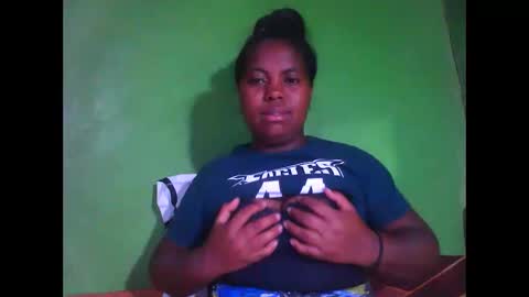 Snapshot of deliah712909 chatting on 12/21/25, 06:04 deliah712909 online show from 12/21/25, 06:04