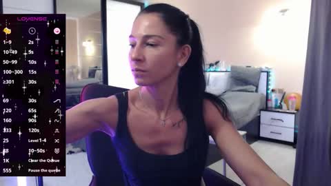 Snapshot of delicatekisss chatting on 09/11/25, 08:14 Nicole online show from 09/11/25, 08:14