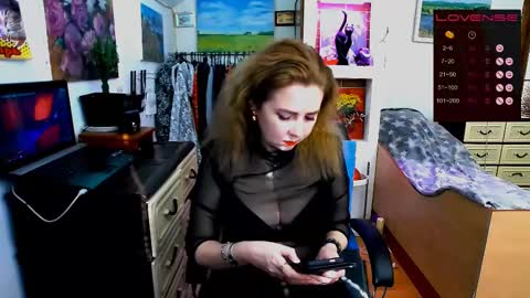 Delicacat online show from 02/12/25, 10:35