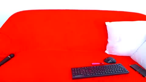 Snapshot of deliciaalove chatting on 02/15/25, 11:36 deliciaalove online show from 02/15/25, 11:36