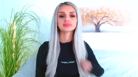 Snapshot of deliciaalove chatting on 02/26/25, 07:38 deliciaalove online show from 02/26/25, 07:38