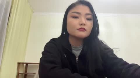 delicious_dream_ online show from 11/09/25, 12:36