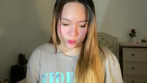 iyalicious online show from 02/24/25, 09:31