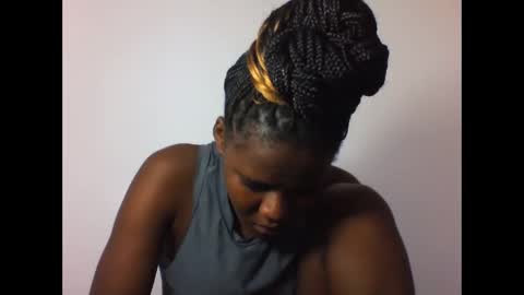 EVAH online show from 02/01/26, 10:47