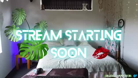 Kitty online show from 09/29/25, 06:51