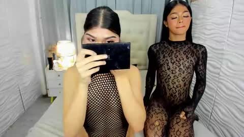 Snapshot of delightfulasianhugecock chatting on 02/20/25, 01:40 delightfulasianhugecock online show from 02/20/25, 01:40