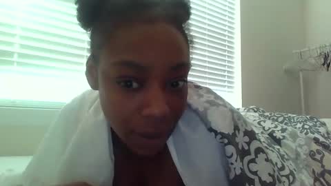 Snapshot of delightfuldark chatting on 02/17/25, 07:42 delightfuldark online show from 02/17/25, 07:42