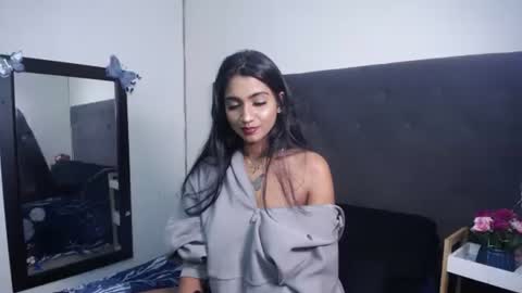Snapshot of delilah_blazee chatting on 04/20/26, 11:17 Delilah Blaze online show from 04/20/26, 11:17