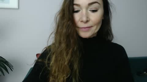 Snapshot of delilah_sweet chatting on 02/05/25, 05:20 delilah_sweet online show from 02/05/25, 05:20