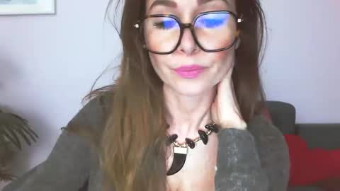 delilah_sweet online show from 04/08/26, 04:07