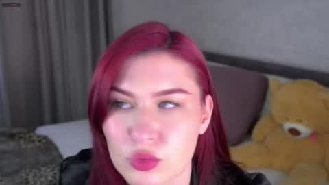 Snapshot of delindaschilling chatting on 03/23/26, 10:19 Alreen online show from 03/23/26, 10:19