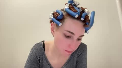 Delivery      online show from 01/12/25, 05:24