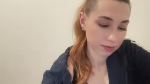 Delivery      online show from 01/28/25, 06:49