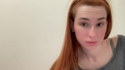 Delivery      online show from 02/17/25, 02:42