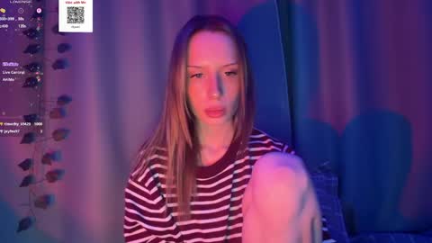 Snapshot of dellacampbell chatting on 04/01/26, 04:26 Della online show from 04/01/26, 04:26