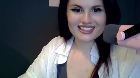 Snapshot of dellacrush_ chatting on 02/22/25, 07:14 dellacrush_ online show from 02/22/25, 07:14