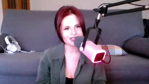 Snapshot of dellacrush_ chatting on 03/09/25, 06:11 dellacrush_ online show from 03/09/25, 06:11