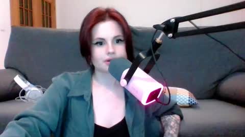 Snapshot of dellacrush_ chatting on 03/09/25, 09:14 dellacrush_ online show from 03/09/25, 09:14