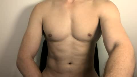 Snapshot of dellamoro chatting on 06/20/26, 02:25 dellamoro online show from 06/20/26, 02:25