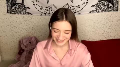 Snapshot of dellisifuentes chatting on 12/18/25, 12:11 Sia online show from 12/18/25, 12:11