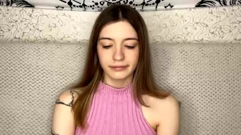 Sia online show from 05/14/26, 07:15