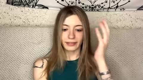 Sia online show from 06/11/26, 09:29