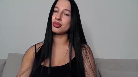 Snapshot of delly_love chatting on 09/15/25, 05:24 delly_love online show from 09/15/25, 05:24