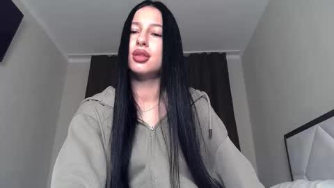 Snapshot of delly_love chatting on 10/09/25, 08:07 delly_love online show from 10/09/25, 08:07